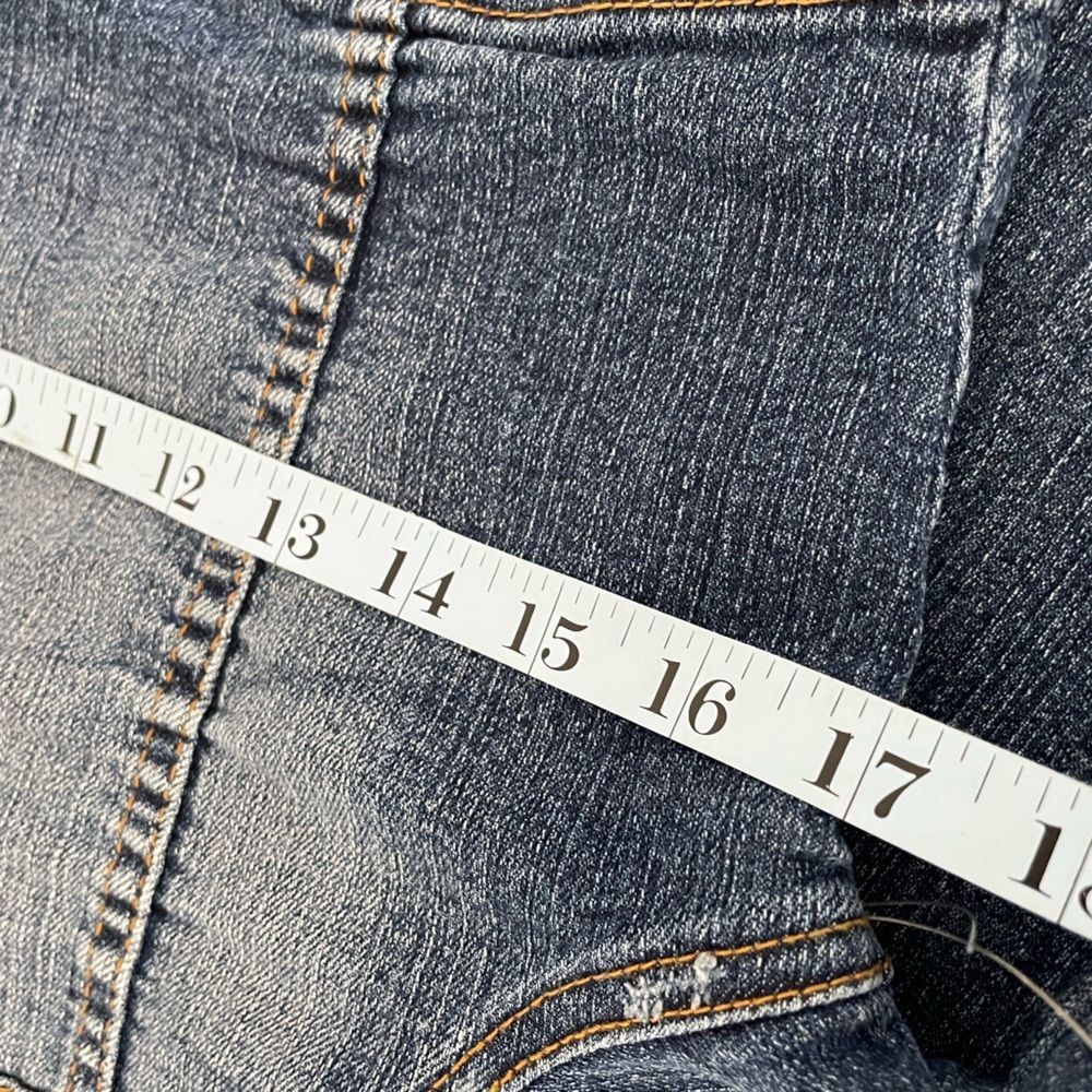 Sweet Vibes Bolero length jeans Jacket some distressing Size M runs small - Picture 8 of 10